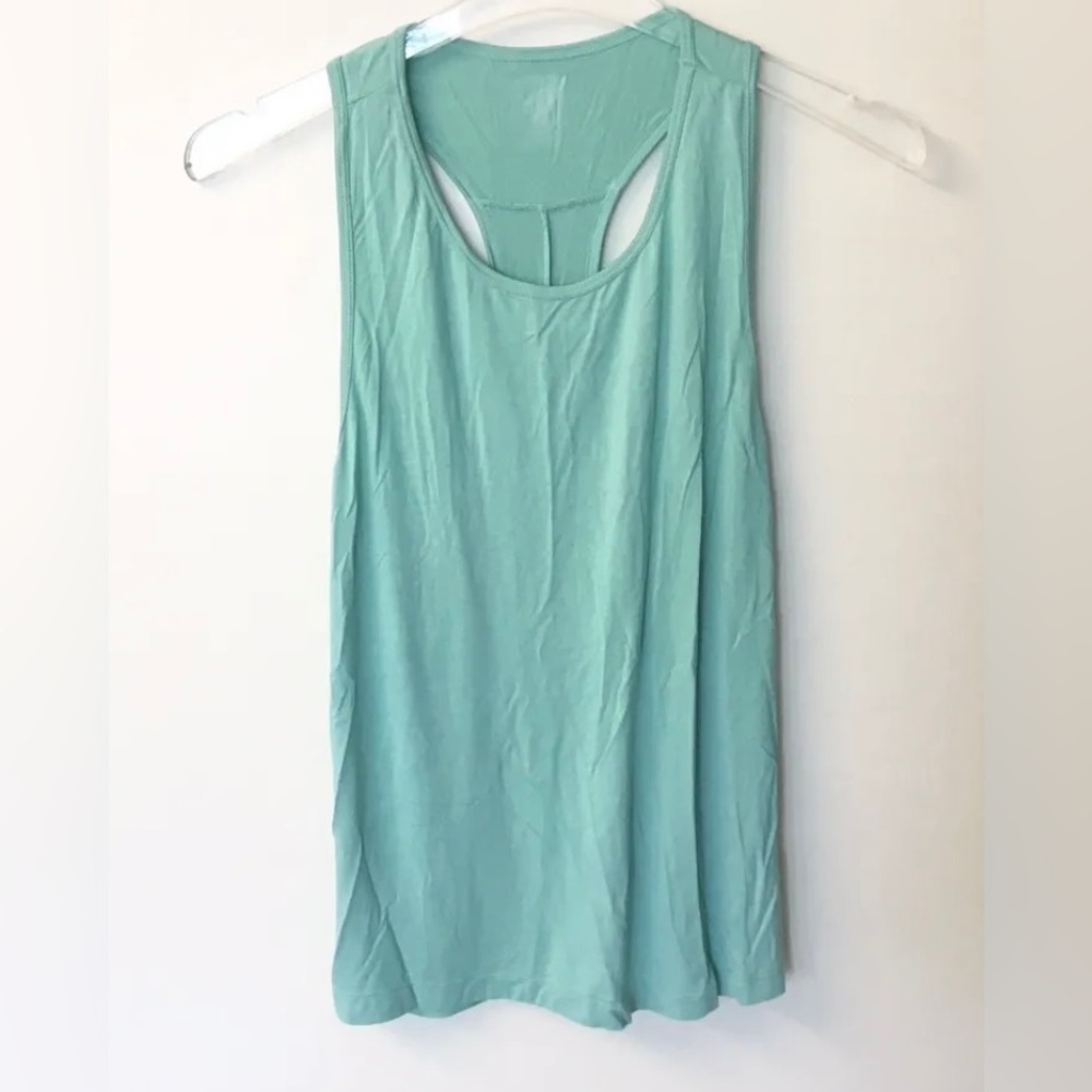NICOLE Miller Sport NWOT Racerback Split Back Athletic Tank - S